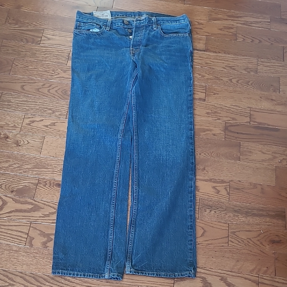 Hollister Men's Classic Straight Denim Jeans